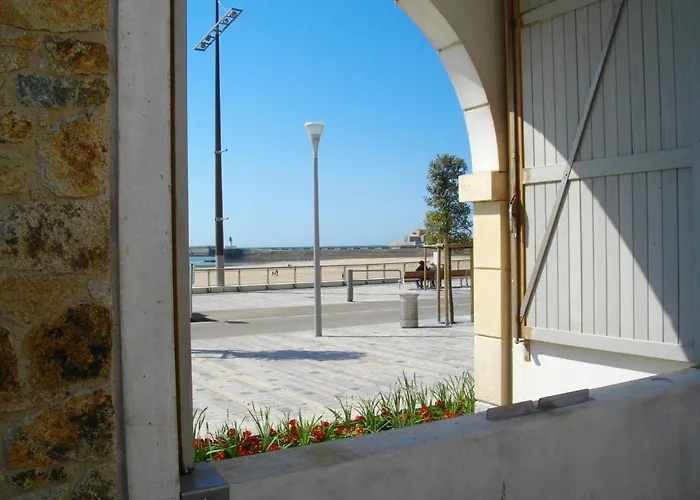 Apartmán T2 Renove Avec Balcon, Parking Couvert, Animaux Admis - Fr-1-92-583